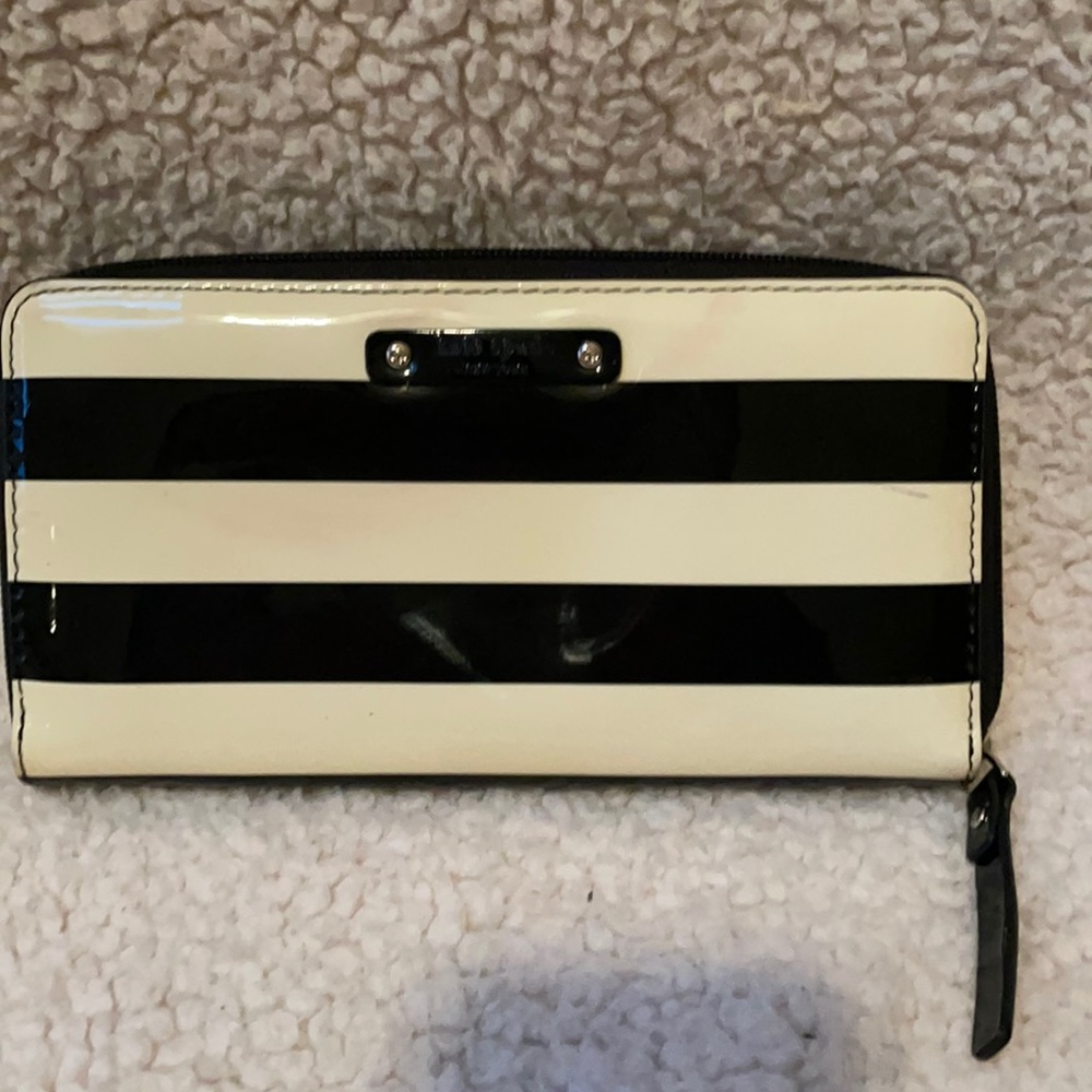 Kate Spade black and cream striped wallet